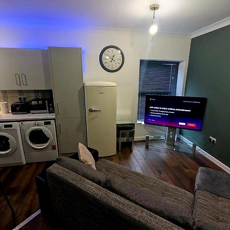 Bright & Modern Apartment In Hackney Wick E3 London Exteriör bild